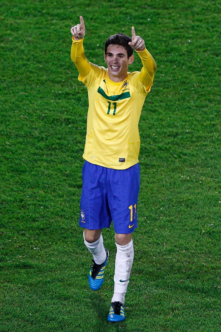 Em 2011, Portugal perdeu com o Brasil, por 2-3, após prolongamento, na final do Mundial sub-20. Oscar fez um 'hat trick'. Cédric Soares, Mário Rui e Sérgio Oliveira faziam parte da equipa das quinas