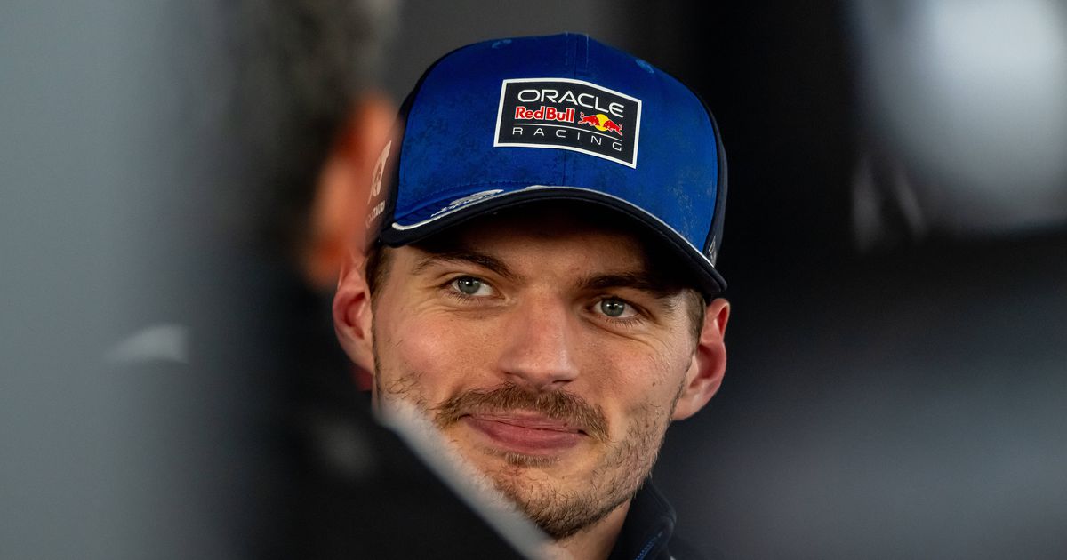 Mercedes afasta contratação de Verstappen: «Não está em cima da mesa»