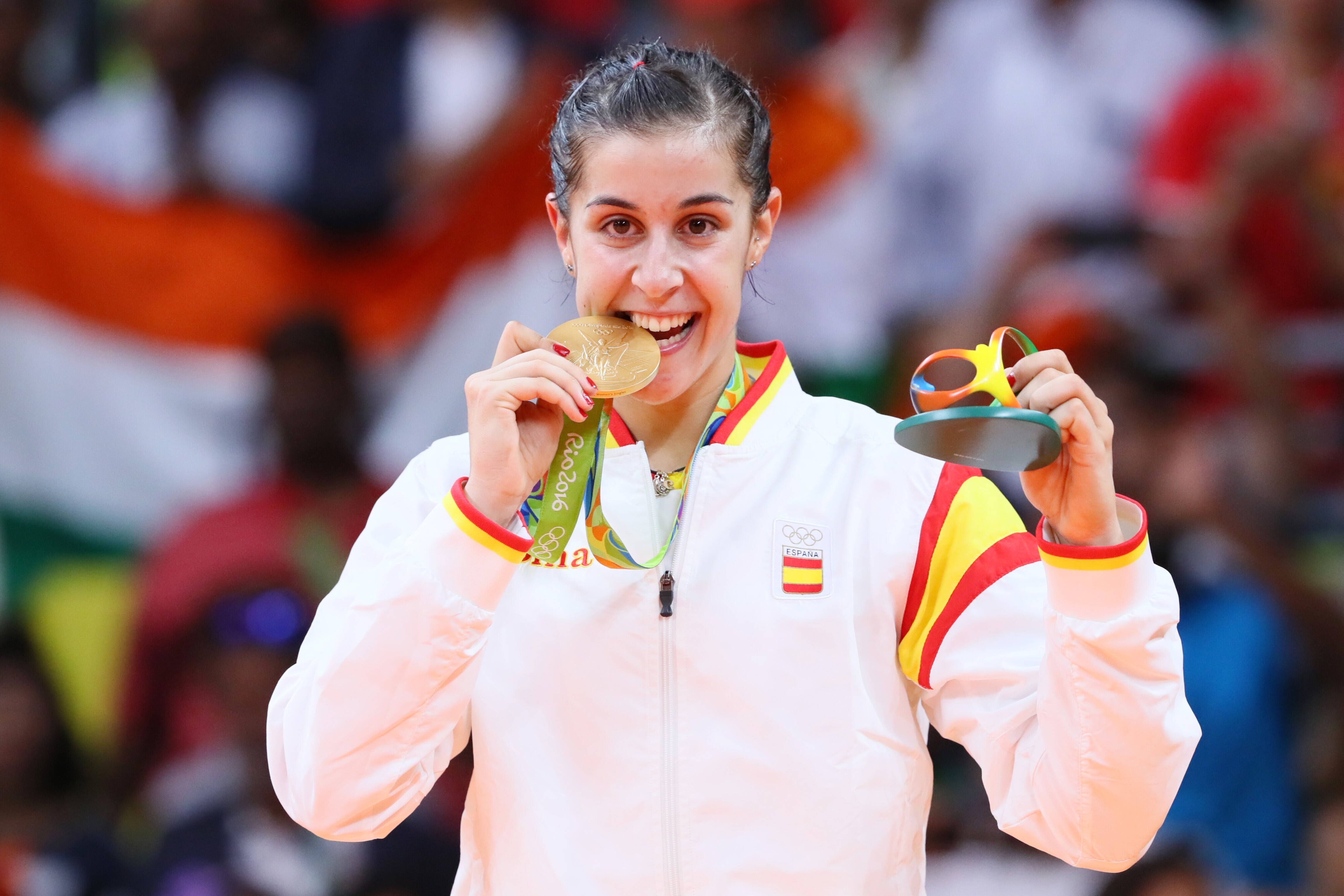 Carolina Marín, campeã olímpica no Rio 2016, anunciou o fim da sua carreira no badminton, uma decisão que a afastou do Campeonato da Europa de Huelva 2026. A atleta espanhola é considerada a melhor jogadora da história do seu país