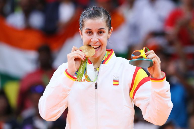 Carolina Marín, campeã olímpica no Rio 2016, anunciou o fim da sua carreira no badminton, uma decisão que a afastou do Campeonato da Europa de Huelva 2026. A atleta espanhola é considerada a melhor jogadora da história do seu país