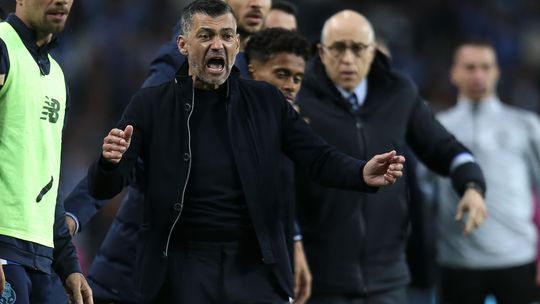 «Encontrar um treinador à Porto não é fácil»