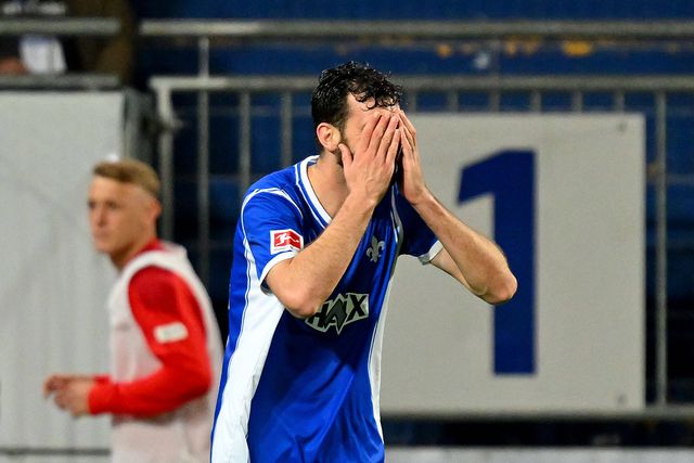 Darmstadt perde com o Heidenheim e desce de divisão
