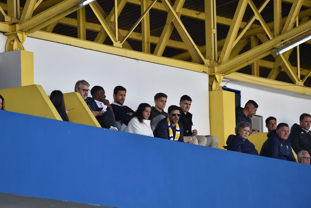 António Silva e Tiago Gouveia na Amoreira a ver o Estoril-Famalicão