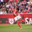 Benfica: Marcos Leonardo chega-se à frente
