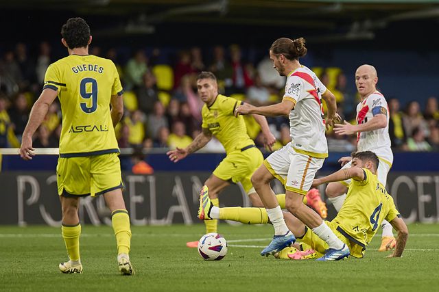 La Liga: Villarreal vence Rayo Vallecano com Gonçalo Guedes em campo