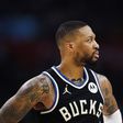 Damian Lillard em ação pelos Bucks