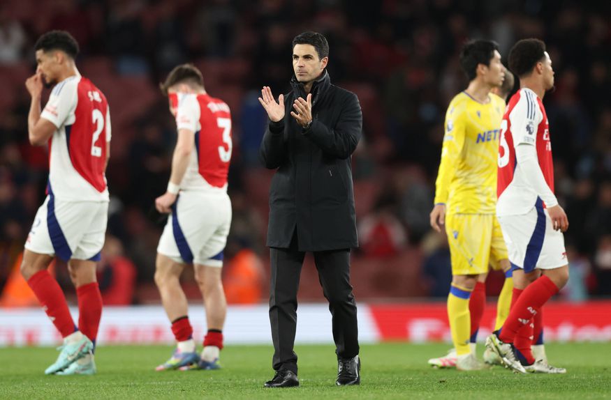 Mikel Arteta, treinador do Arsenal, no Emirates