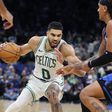 Jayson Tatum (Celtics) frente a Paolo Banchero (Magic)