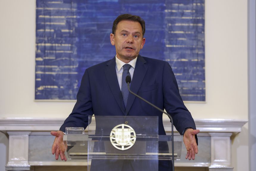 Luís Montenegro, primeiro-ministro português