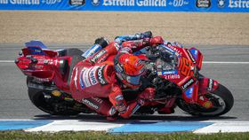 Márquez aproxima-se do recorde em Jerez na sessão da tarde de testes