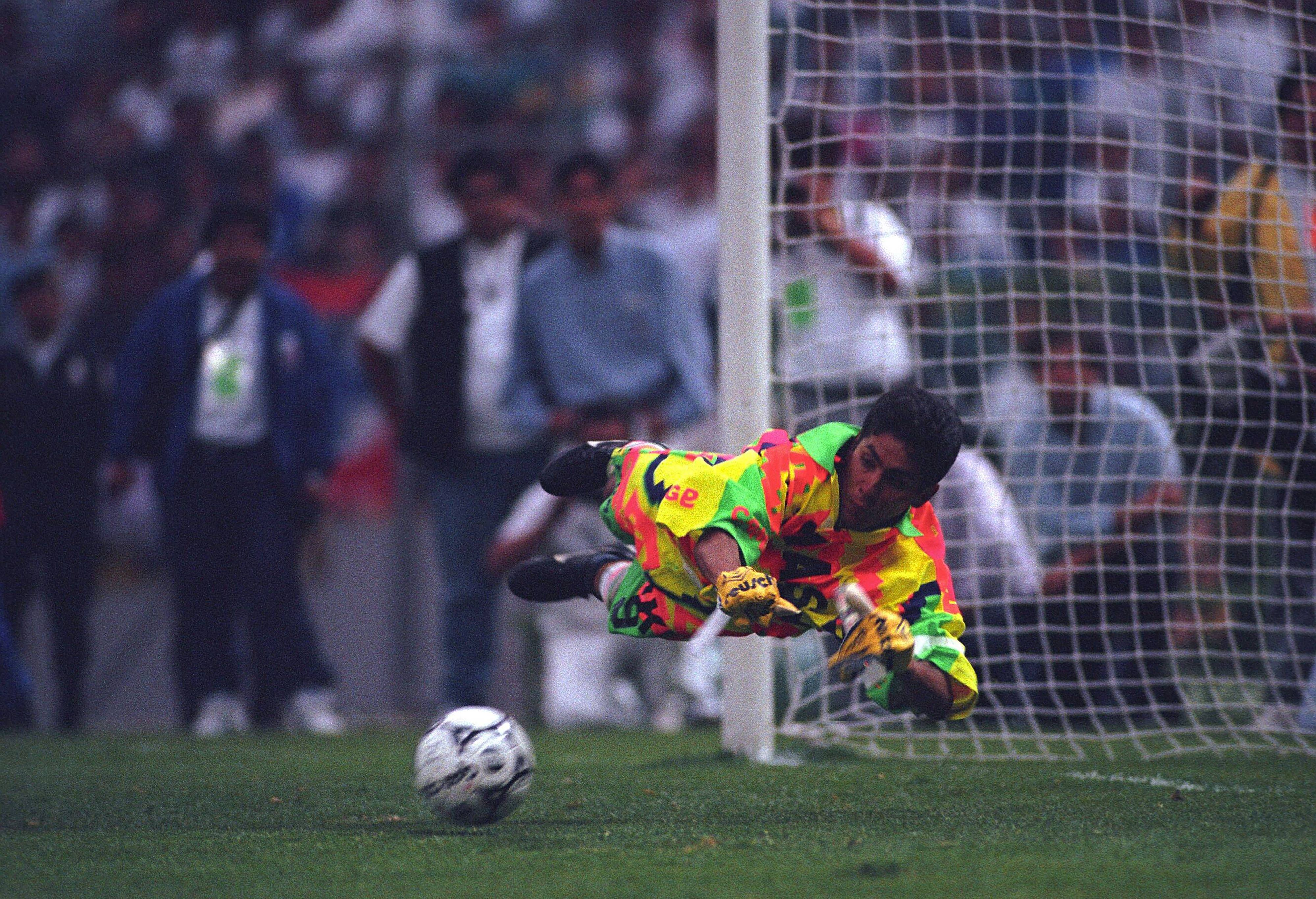 Jorge Campos em 1995 - foto: Imago