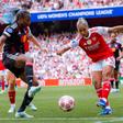 «Neste momento o futebol feminino é um produto» — na foto, fase do Arsenal-Lyon de há três dias, na meia-final da Liga dos Campeões. Foto Imago