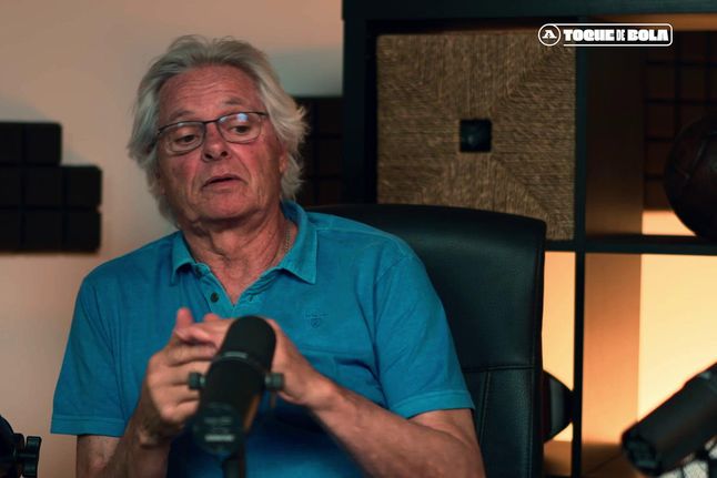 «Temos aqui no Benfica o melhor lateral do mundo»