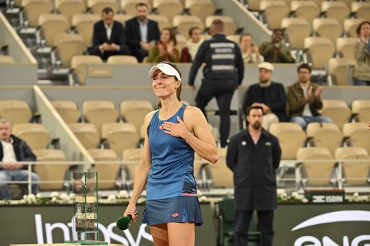 Alize Cornet coloca ponto final na carreira