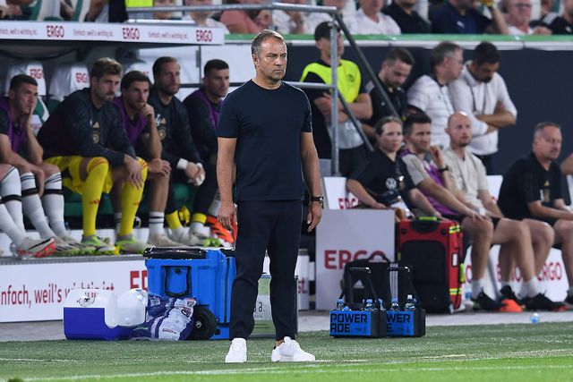 Vice-presidente do Barcelona confirma Flick