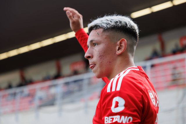 A BOLA em 59 segundos: mercado de Benfica e Sporting