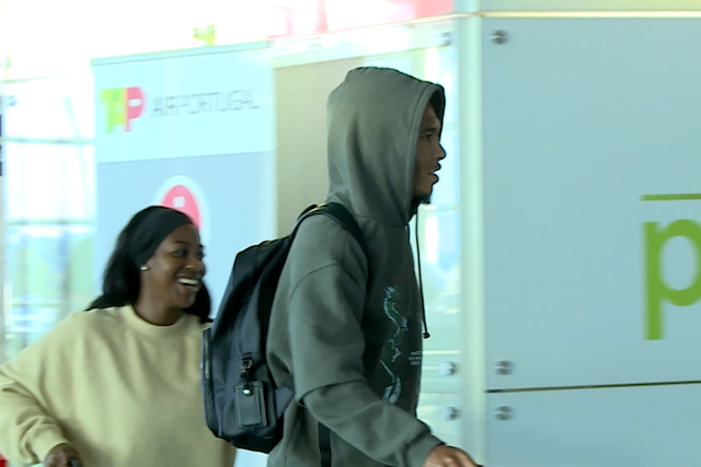 Danny Namaso no aeroporto