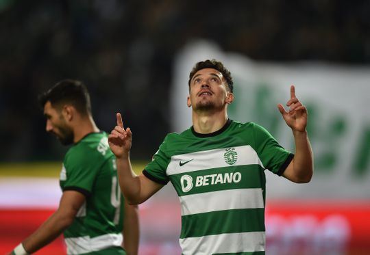 Sucessor de Kvaratskhelia no Nápoles pode vir do Sporting