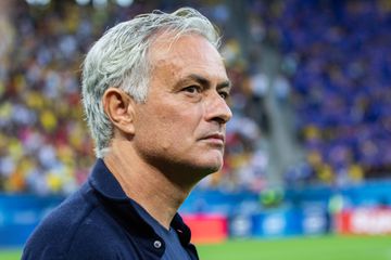 Candidato à presidência do Fenerbahçe confirma: «Vou encontrar-me com Mourinho cara a cara»
