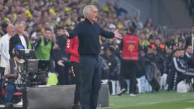 Ex-Fenerbahçe com duras críticas: «Mourinho devia despedir-se»