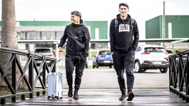 Sporting: Maxi e Israel já estão com a seleção uruguaia