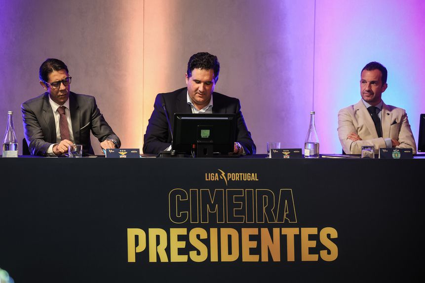 Frederico Varandas na Cimeira de Presidentes. Foto JOSÉ COELHO/LUSA