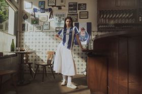 Sara Sampaio veste a nova camisola do FC Porto