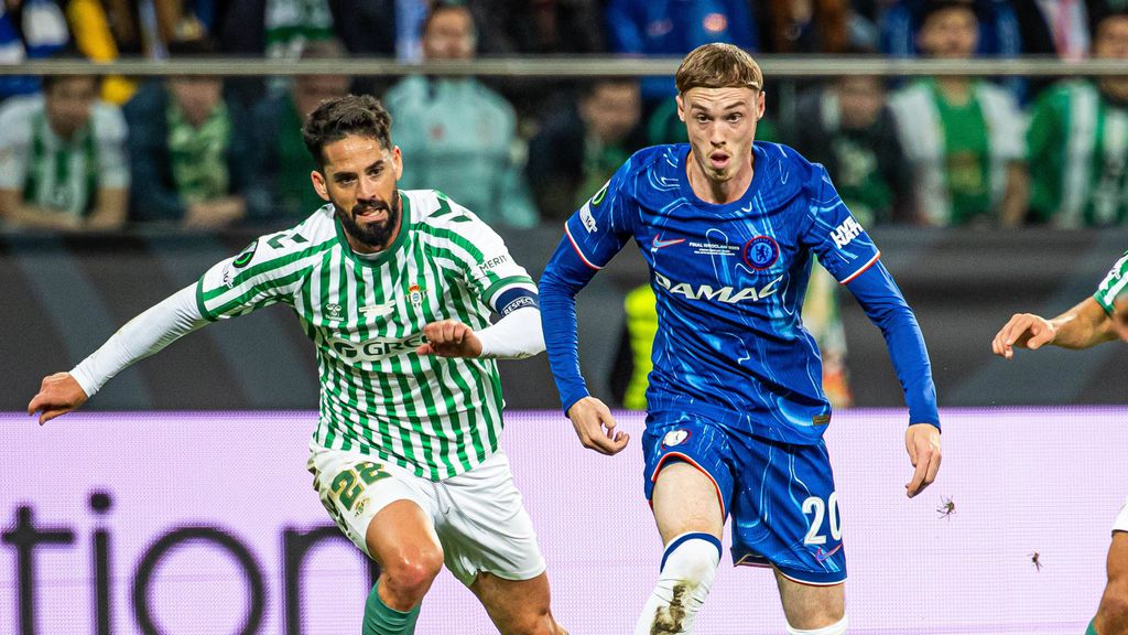 Duas assistências do suspeito do costume e o Chelsea salta para a frente