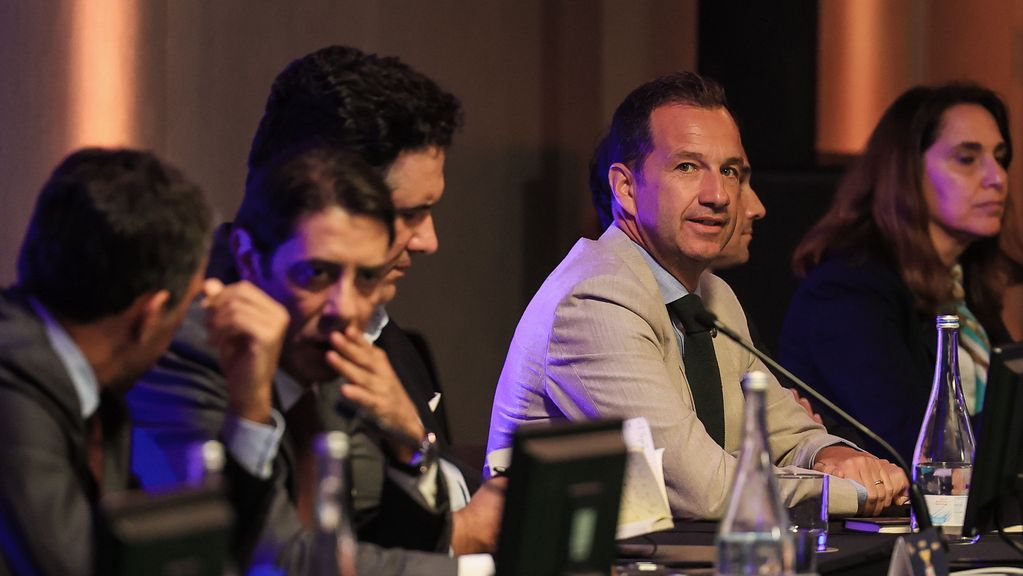 Varandas responde a Rui Costa sobre lance com Matheus Reis: «É o ruído do desespero»