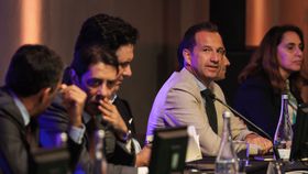 Varandas responde a Rui Costa sobre lance com Matheus Reis: «É o ruído do desespero»