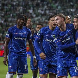 Festejos dos jogadores do Chelsea depois do golo de Enzo Fernández
