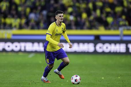 Benjamin Tahirovic brilha na Dinamarca depois de ter passado por Roma e Ajax, onde trabalhou com Farioli