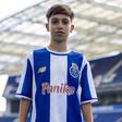 Martim Moreira continua a vestir a camsiola azul e branca - Foto: FC Porto