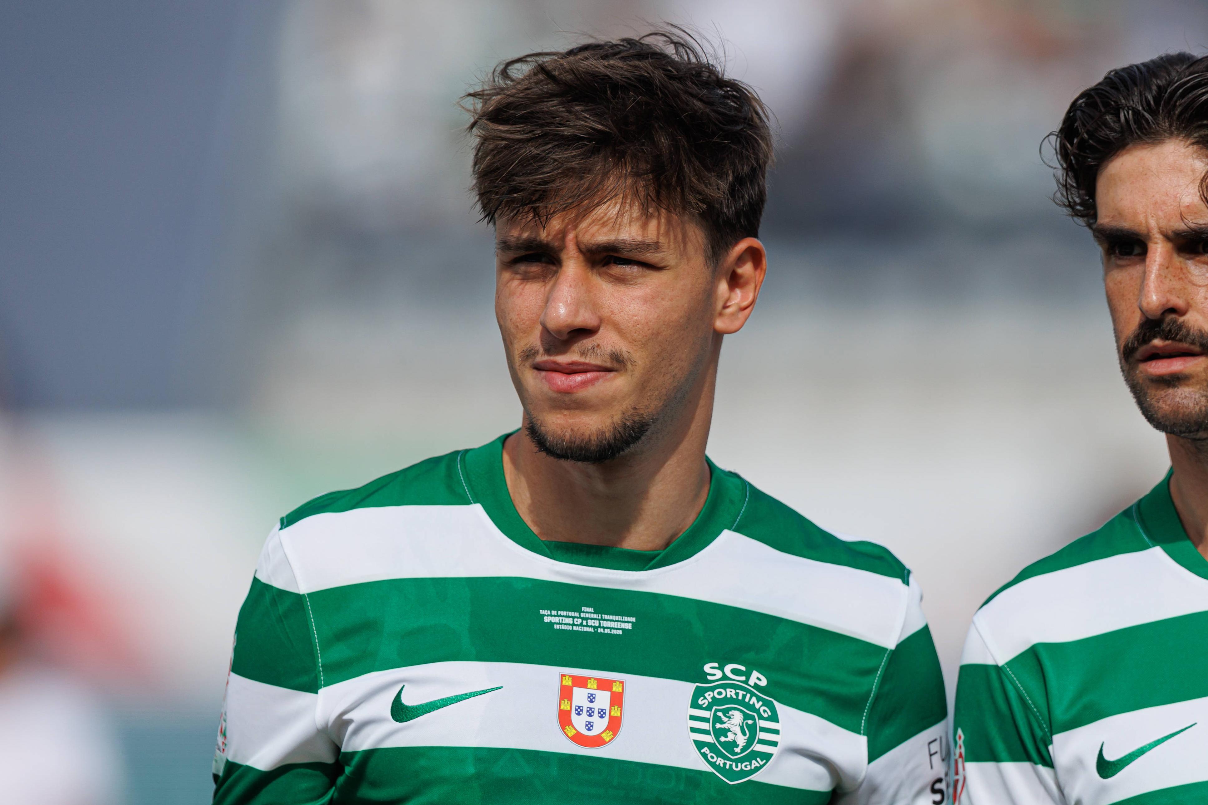 Vagiannidis ainda não tem lugar confirmado no plantel da próxima época - Foto: IMAGO