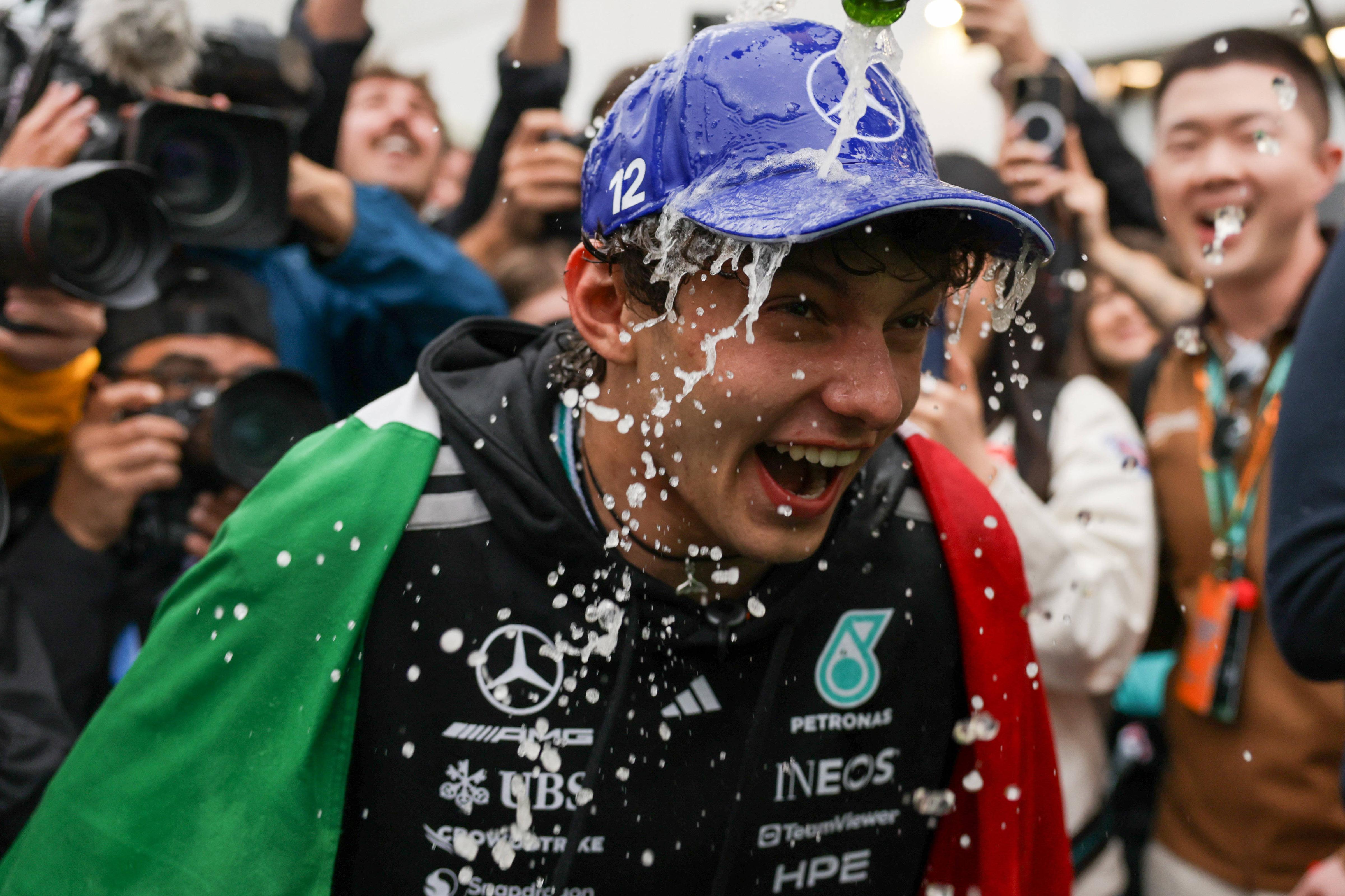 Kimi Antonelli volta a não ter a Itália para apoiar no Mundial