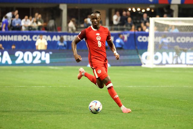 Marselha oficializa Ismael Koné