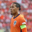 Van Dijk: «Se não melhorarmos, não temos mais nada para fazer aqui»