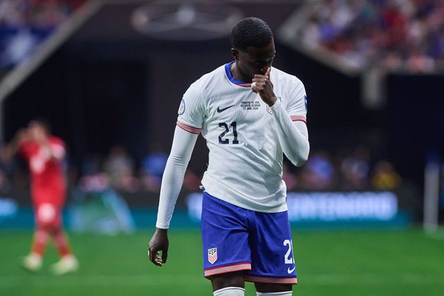 Vídeo: Weah (EUA) foi expulso por agressão e diz que «desiludiu o país»