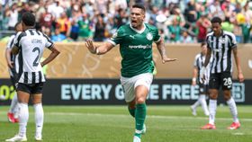 Abel leva a melhor sobre Renato Paiva e o Palmeiras está nos 'quartos' do Mundial
