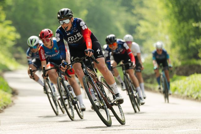 VÍDEO: queda arrepiante de campeã olímpica… por sorte não foi trágica