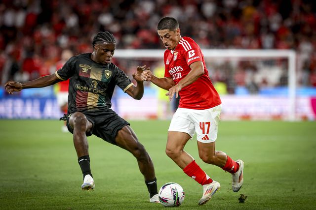 Mercado oficial: Estrela da Amadora confirma saída de Keliano