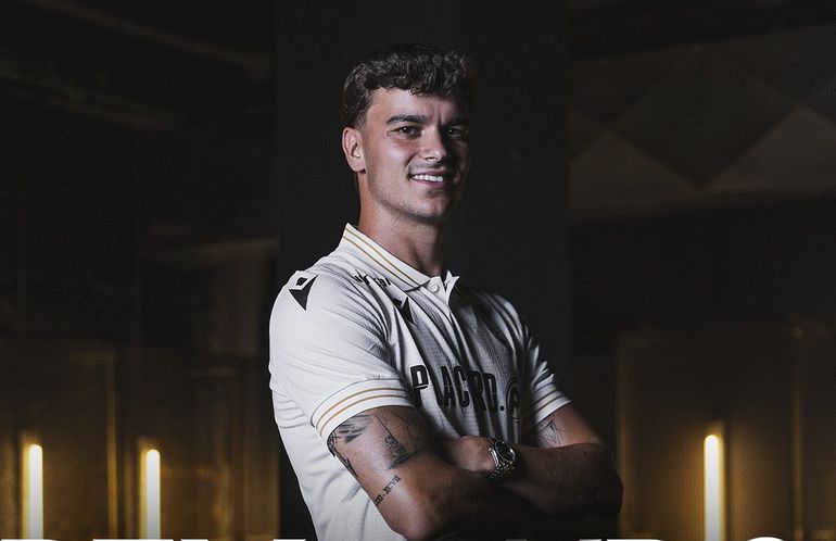 Mercado oficial: central formado no Benfica é reforço do V. Guimarães