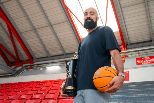 «Temos de merecer vestir a camisola do Benfica»