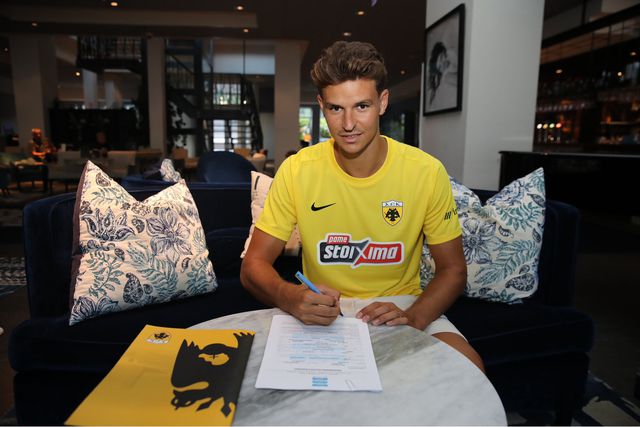 Mercado oficial: AEK anuncia Filipe Relvas