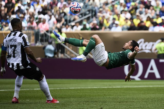 Abel vence Renato Paiva: Palmeiras está nos quartos de final do Mundial