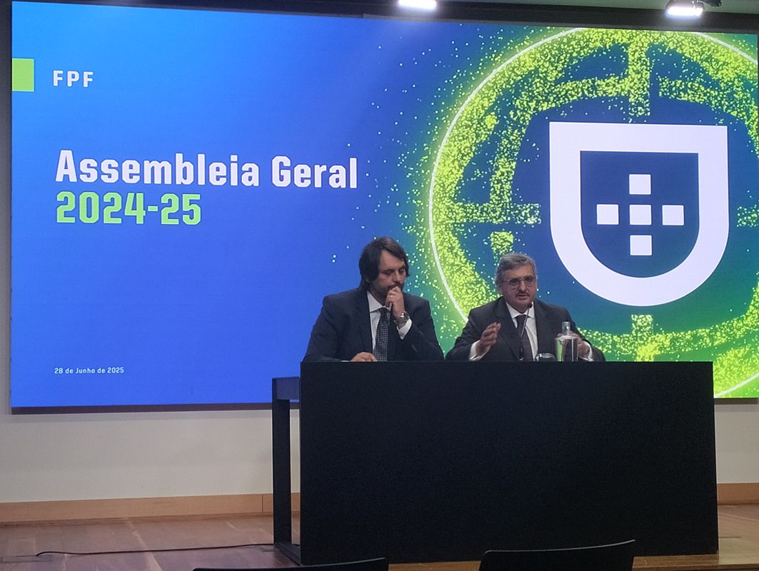 Revisão dos estatutos da FPF aprovada... mas em desacordo: «A responsabilidade sobrepôs-se à indignação»