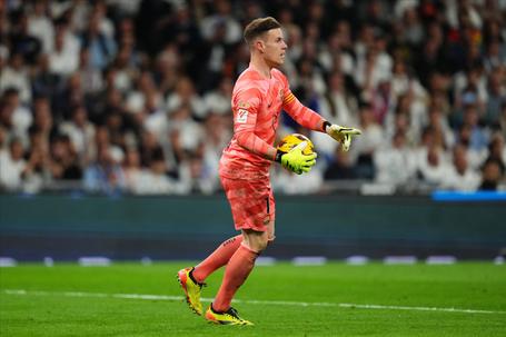 Rio de dinheiro a voar: Barcelona vai pagar €15 M... para Ter Stegen jogar noutra equipa