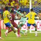 Diogo Costa foi o melhor em campo para A BOLA no jogo da Seleção Naciona frente à Colômbia. Até com o pé defendeu - Foto: IMAGO