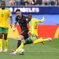 Eustáquio marca na compensação e Canadá está nos oitavos de final