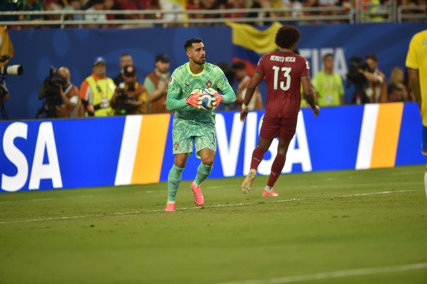 Diogo Costa e Renato Veiga (MIGUEL NUNES)